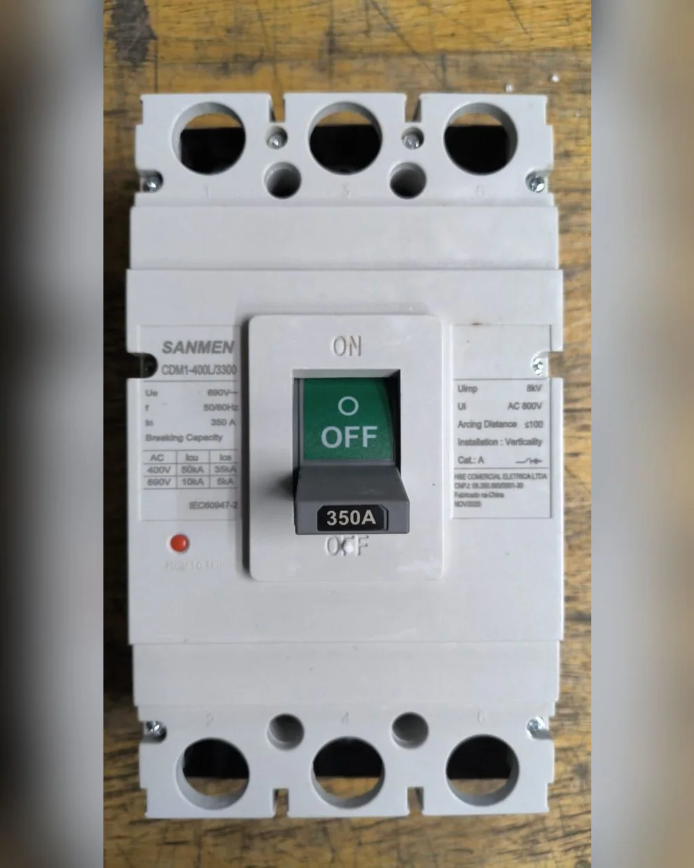 Cx Mold CDM1-400L/3300 350A
